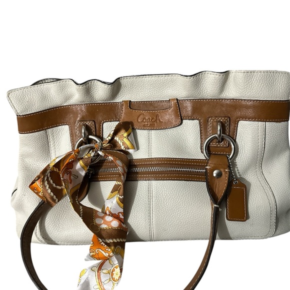 Coach White and Brown Women's Bag - Picture 1 of 12